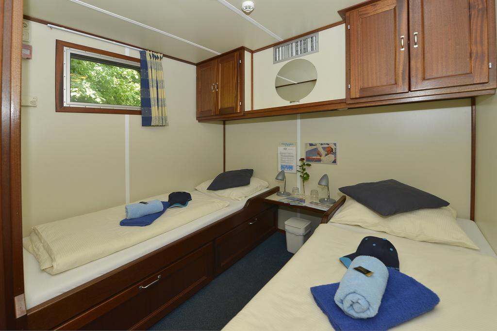 Ms Mecklenburg Hotelschiff Berlin Dış mekan fotoğraf